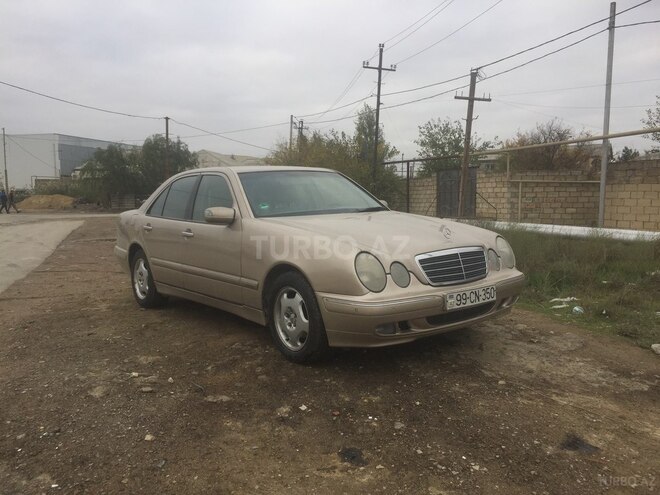 Mercedes E 240 2000, 327,000 km - 2.4 l - Bakı