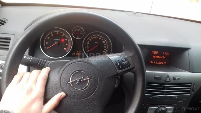 Opel Astra 2006, 221,000 km - 1.4 l - Bakı