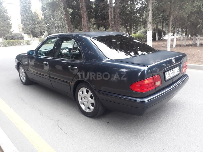 Mercedes E 200 1997, 258,000 km - 2.0 л - Sumqayıt