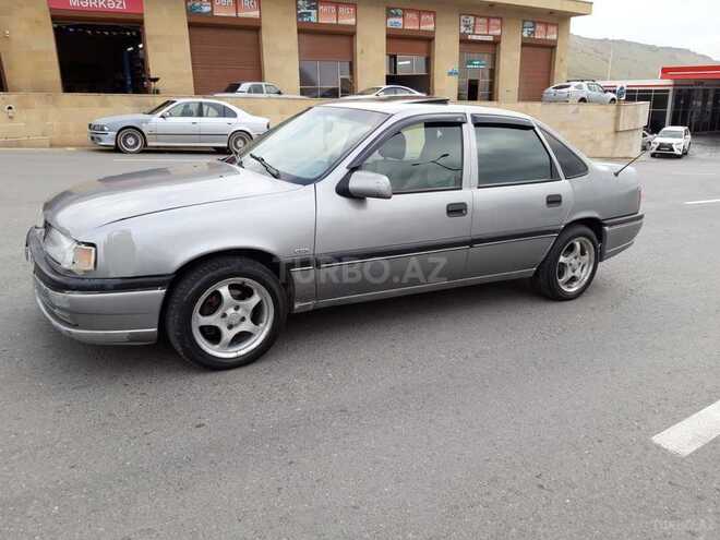 Opel Vectra 1995, 376,988 km - 2.0 l - Bakı