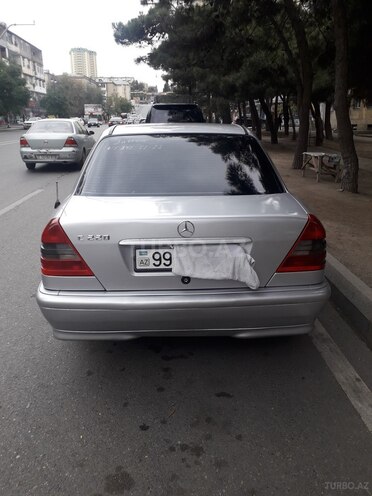 Mercedes C 220 1993, 390,000 km - 2.2 l - Bakı