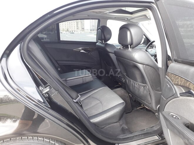 Mercedes E 220 2006, 301,000 km - 2.2 l - Bakı