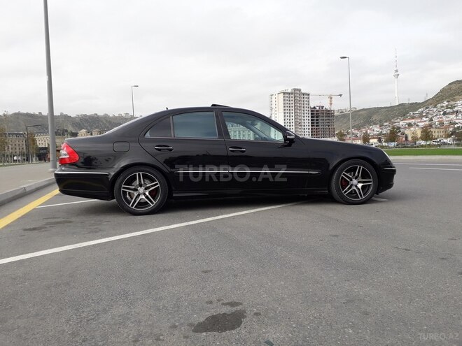 Mercedes E 220 2006, 301,000 km - 2.2 l - Bakı
