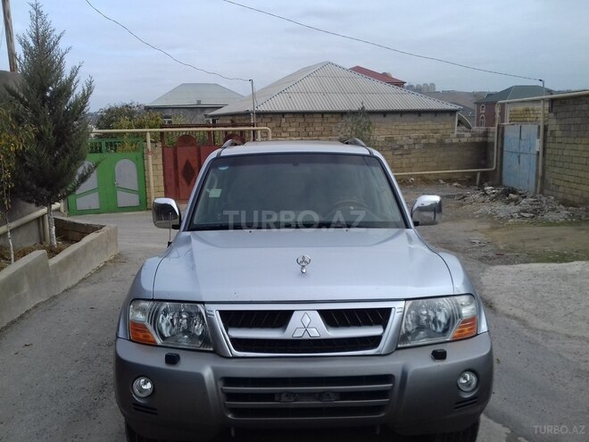 Mitsubishi Pajero 2004, 193,000 km - 3.0 l - Bakı