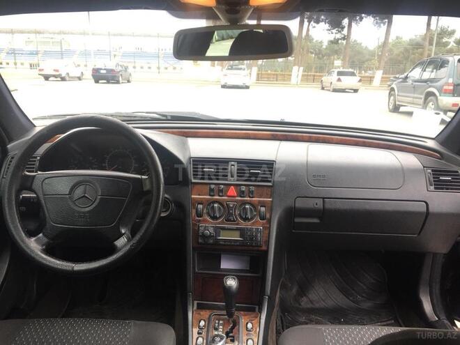 Mercedes C 230 1999, 256,554 km - 2.3 л - Sumqayıt