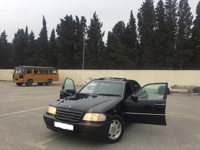 Mercedes C 230 1999, 256,554 km - 2.3 л - Sumqayıt