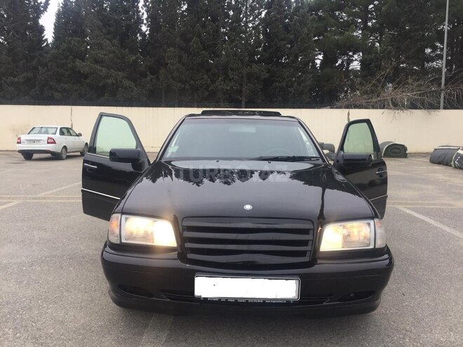 Mercedes C 230 1999, 256,554 km - 2.3 л - Sumqayıt