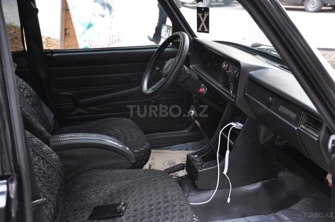 LADA (VAZ) 2107 2010, 23,623 km - 1.6 л - Şirvan