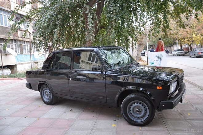 LADA (VAZ) 2107 2010, 23,623 km - 1.6 л - Şirvan