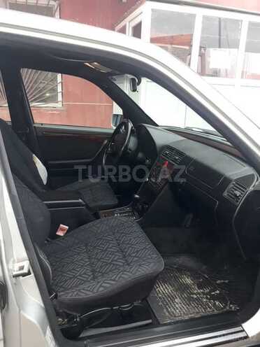 Mercedes C 220 1994, 475,000 km - 2.2 л - Beyləqan