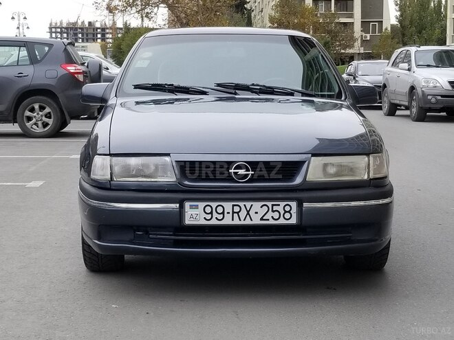 Opel Vectra 1995, 265,352 km - 1.8 l - Bakı