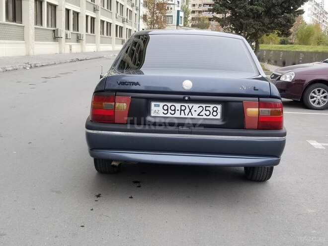 Opel Vectra 1995, 265,352 km - 1.8 l - Bakı