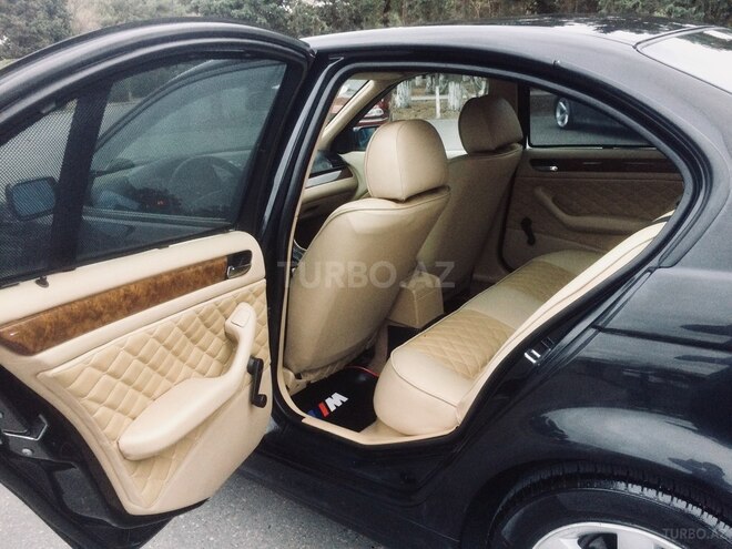 BMW 320 2001, 340,000 km - 2.4 л - Bakı