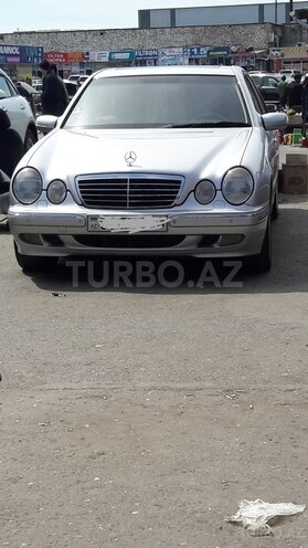 Mercedes E 320 2000, 256,000 km - 3.2 l - Bakı