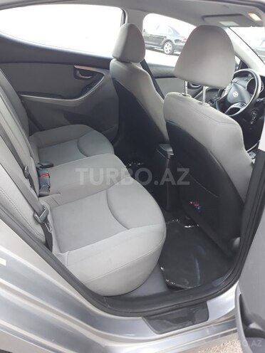Hyundai Elantra 2013, 136,000 km - 2.0 l - Bakı