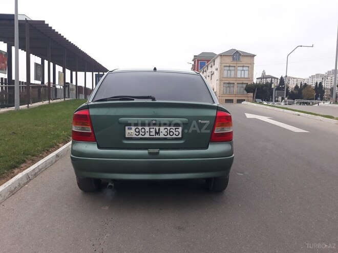 Opel Astra 2000, 270,000 km - 1.6 l - Bakı