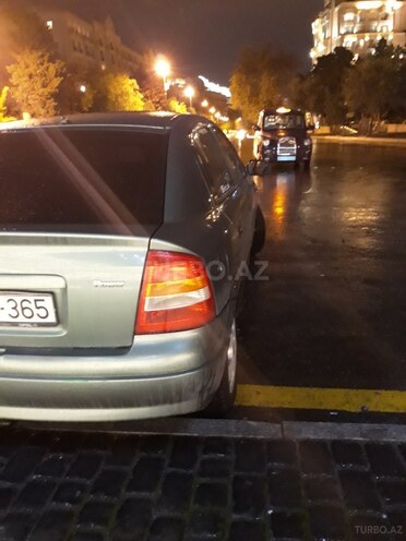 Opel Astra 2000, 270,000 km - 1.6 l - Bakı