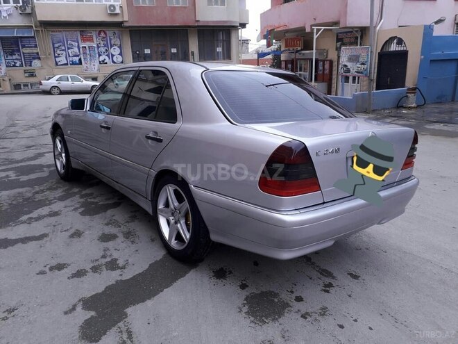 Mercedes C 240 2000, 168,790 km - 2.4 l - Bakı