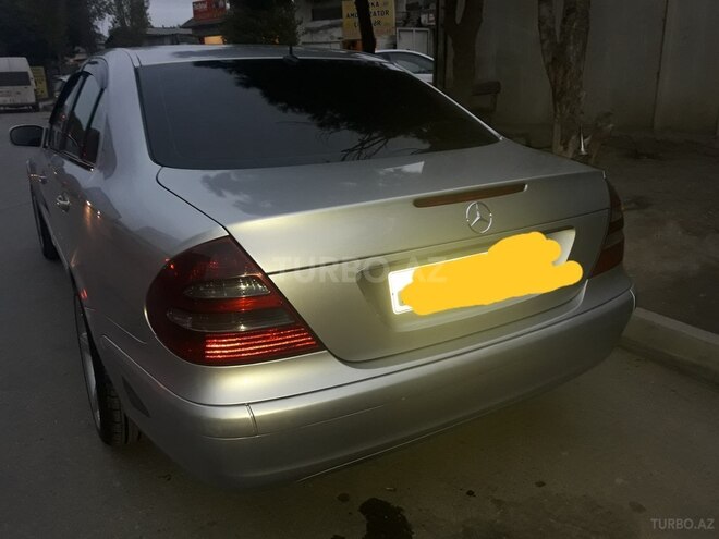 Mercedes E 220 2004, 170,000 km - 2.2 л - Bakı