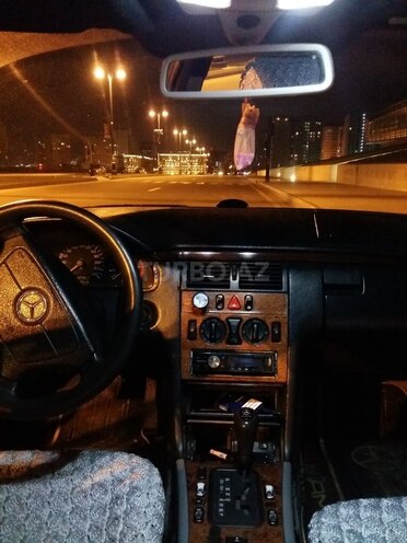 Mercedes E 220 1999, 527,000 km - 2.2 л - Bakı