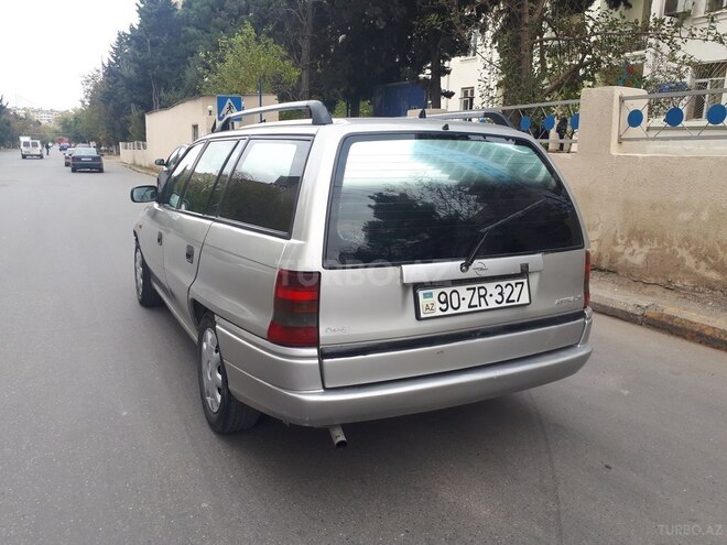 Opel Astra 1997, 235,000 km - 1.6 l - Bakı