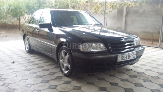 Mercedes C 220 1998, 421,123 km - 2.2 l - Biləsuvar