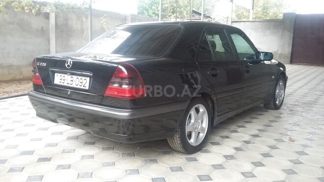 Mercedes C 220 1998, 421,123 km - 2.2 l - Biləsuvar