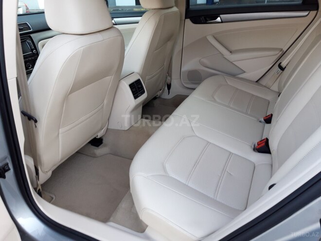Volkswagen Passat 2014, 32,000 km - 1.8 l - Bakı