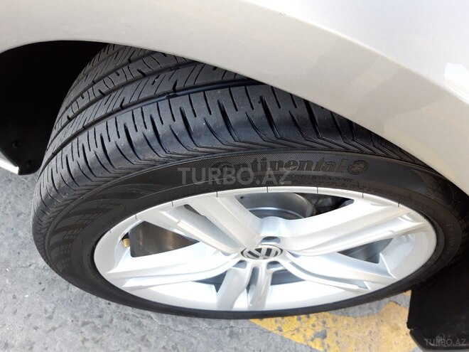 Volkswagen Passat 2014, 32,000 km - 1.8 l - Bakı