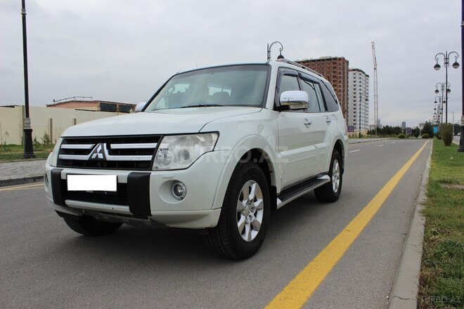 Mitsubishi Pajero 2007, 165,000 km - 3.0 l - Bakı