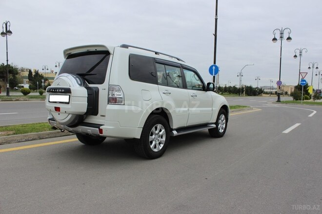 Mitsubishi Pajero 2007, 165,000 km - 3.0 l - Bakı