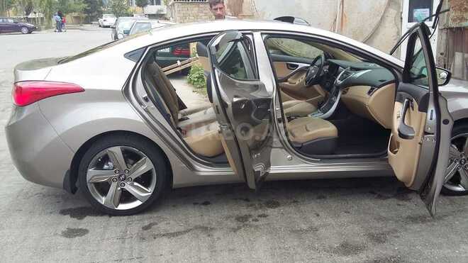 Hyundai Elantra 2012, 108,000 km - 1.8 л - Bakı