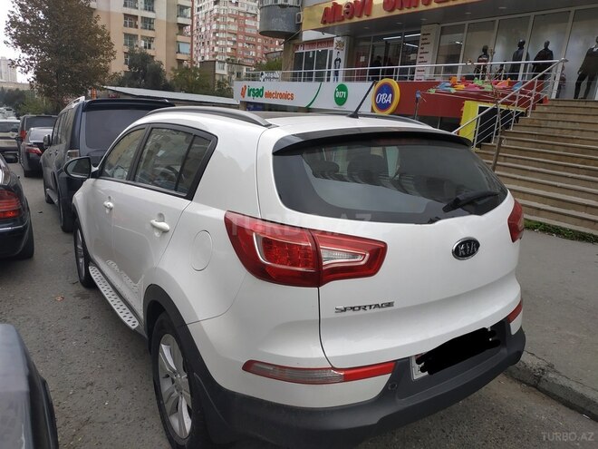 Kia Sportage 2011, 122,000 km - 2.0 l - Bakı