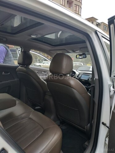 Kia Sportage 2011, 122,000 km - 2.0 l - Bakı