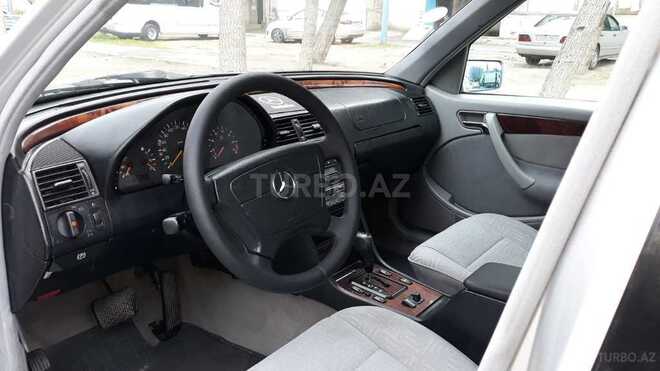 Mercedes C 200 2000, 198,000 km - 2.0 l - Bakı