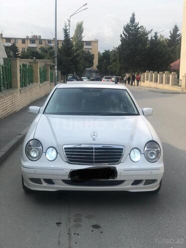 Mercedes E 240 2000, 267,000 km - 2.4 л - Bakı