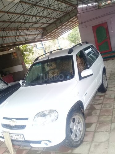 Chevrolet Niva 2012, 95,000 km - 1.6 l - Şirvan