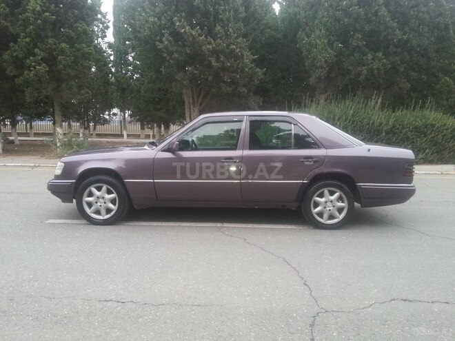 Mercedes E 200 1993, 369,741 km - 2.0 l - Sumqayıt