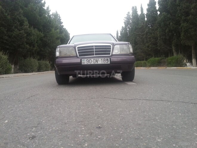 Mercedes E 200 1993, 369,741 km - 2.0 l - Sumqayıt
