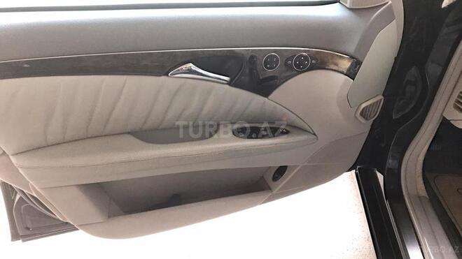 Mercedes E 240 2003, 232,545 km - 2.6 l - Bakı