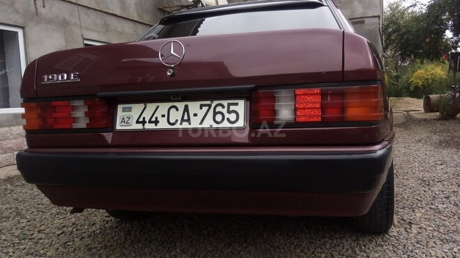 Mercedes 190 1990, 246,900 km - 1.8 l - Masallı