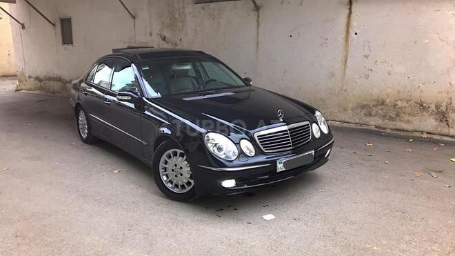 Mercedes E 240 2003, 233,848 km - 2.6 l - Bakı