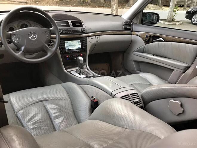 Mercedes E 240 2003, 233,848 km - 2.6 l - Bakı