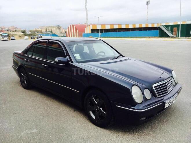 Mercedes E 220 2000, 352,000 km - 2.2 l - Bakı