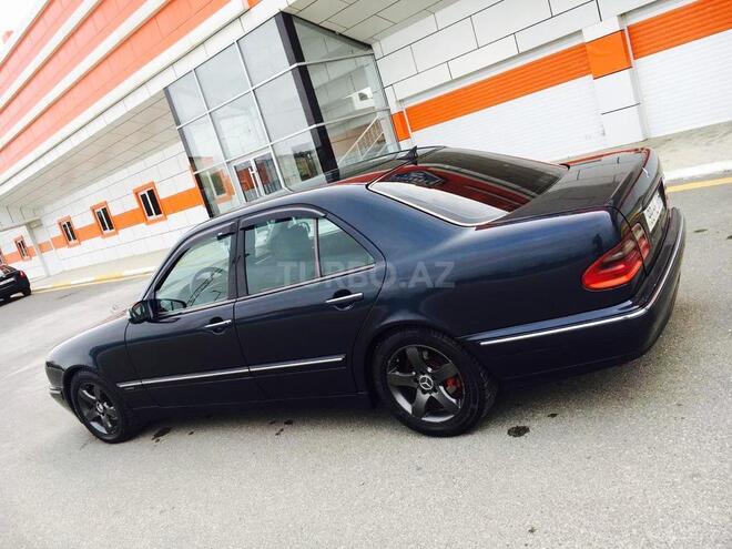 Mercedes E 220 2000, 352,000 km - 2.2 l - Bakı