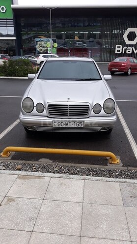 Mercedes E 230 1996, 215,000 km - 2.3 l - Bakı