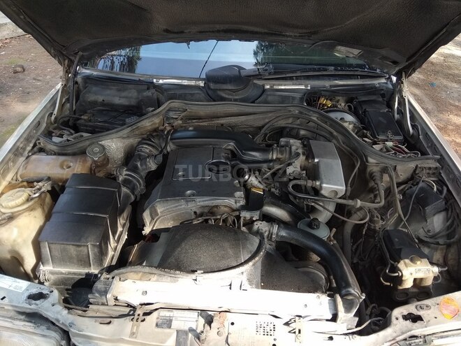 Mercedes E 250 1993, 325,523 km - 0.2 l - Bakı