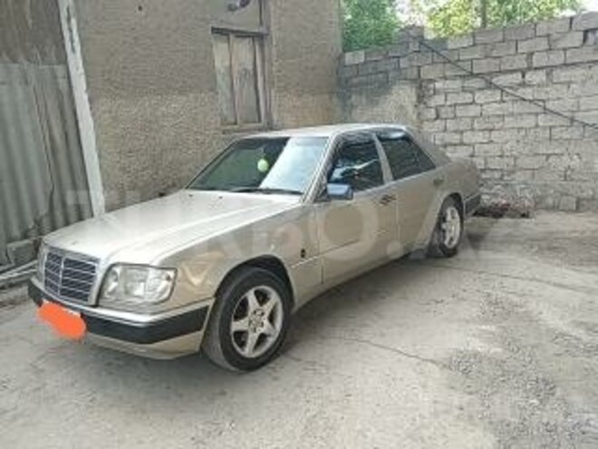 Mercedes E 250 1993, 325,523 km - 0.2 l - Bakı
