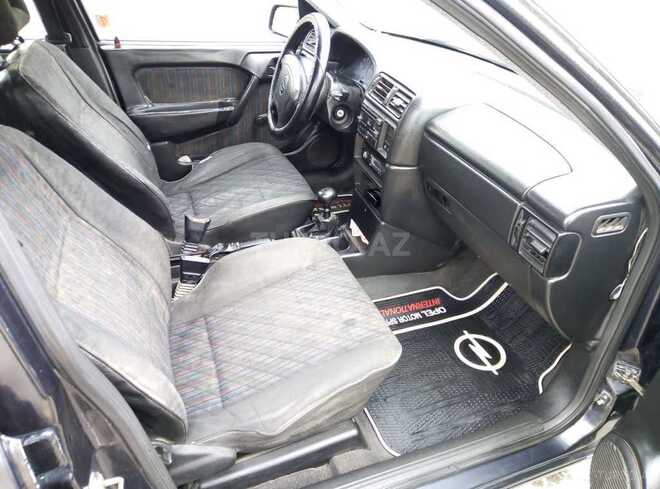 Opel Vectra 1993, 280,000 km - 1.6 л - Sumqayıt