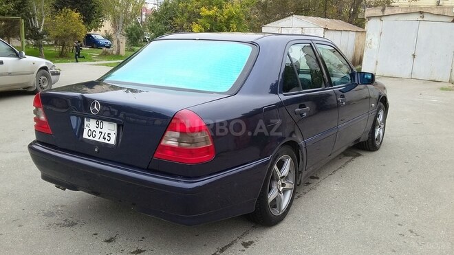 Mercedes C 200 1995, 325,000 km - 2.0 l - Bakı